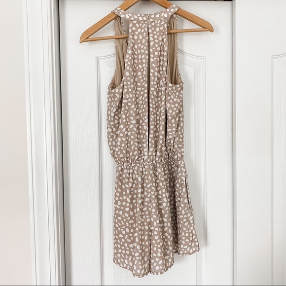 NWOT Pink Lily Won’t Break Your Heart Romper - Picture 5 of 11